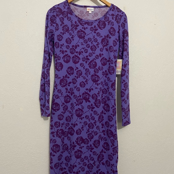 LuLaRoe Dresses & Skirts - NWT LulaRoe Debbie Floral Dress